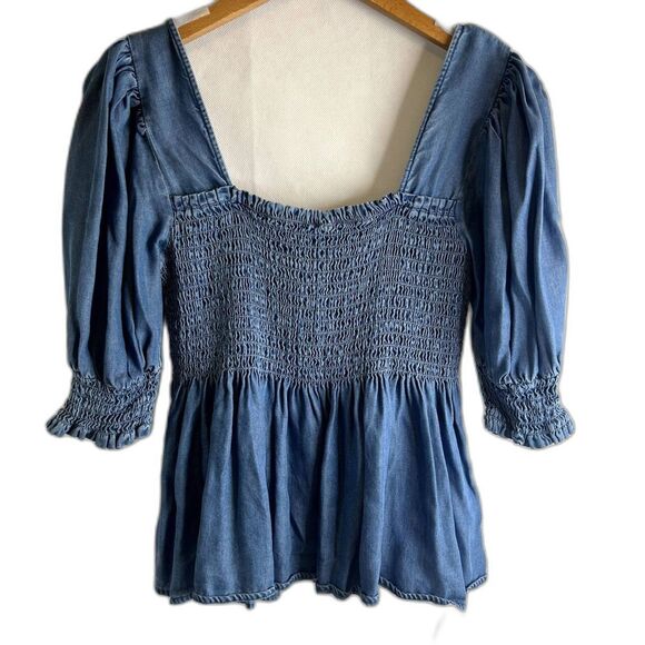 K/Lab Smocked Bodice Tencel‎ Denim Blouse Size Small - Picture 1 of 11